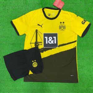 DORTMUND HOME WITH SHORTS FAN VERSION