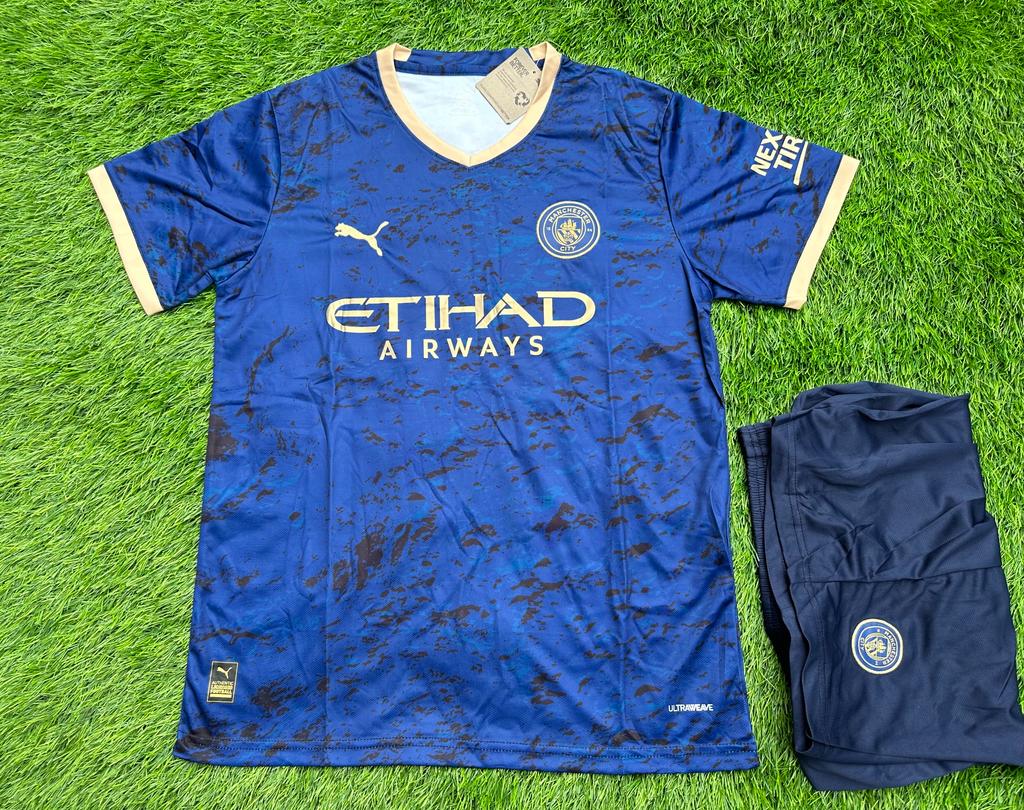 MANCHESTER CITY SPECIAL WITH SHORTS FAN VERSION