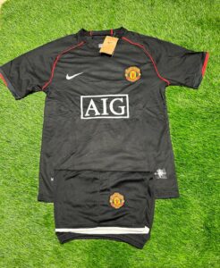 MANCHESTER UNITED AWAY RETRO JERSEY 2008 WITH SHORTS
