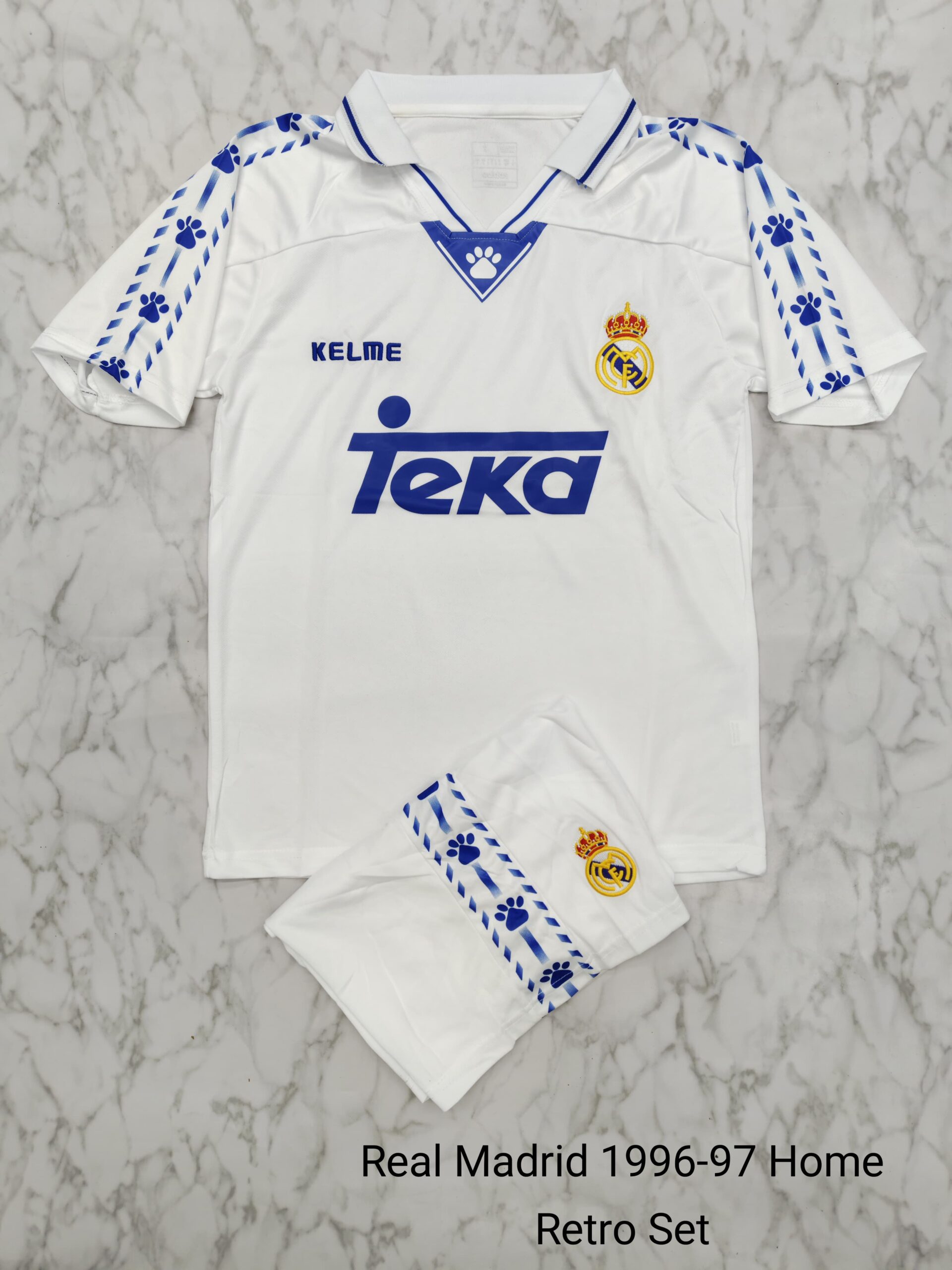 (SMALL) REAL MADRID 1996/97 RETRO HOME WITH SHORTS