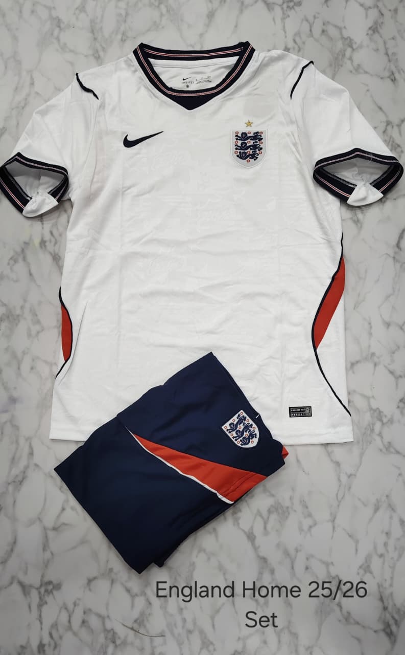 ENGLAND HOME WITH SHORTS