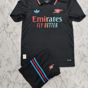 ARSENAL ARTICLE 1 WITH SHORTS