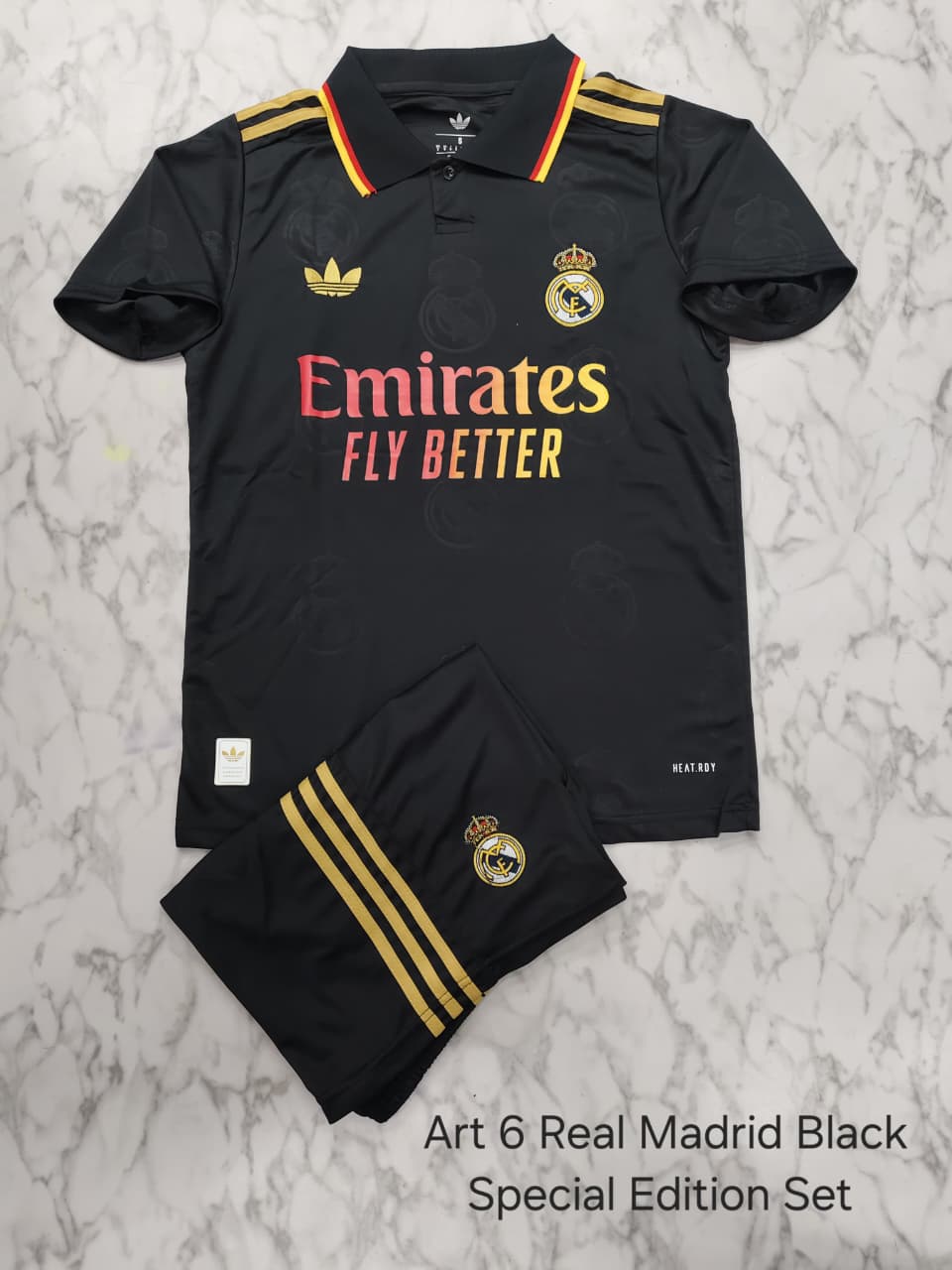(CUSTOMISED) REAL MADRID ARTICLE 6 WITH SHORTS