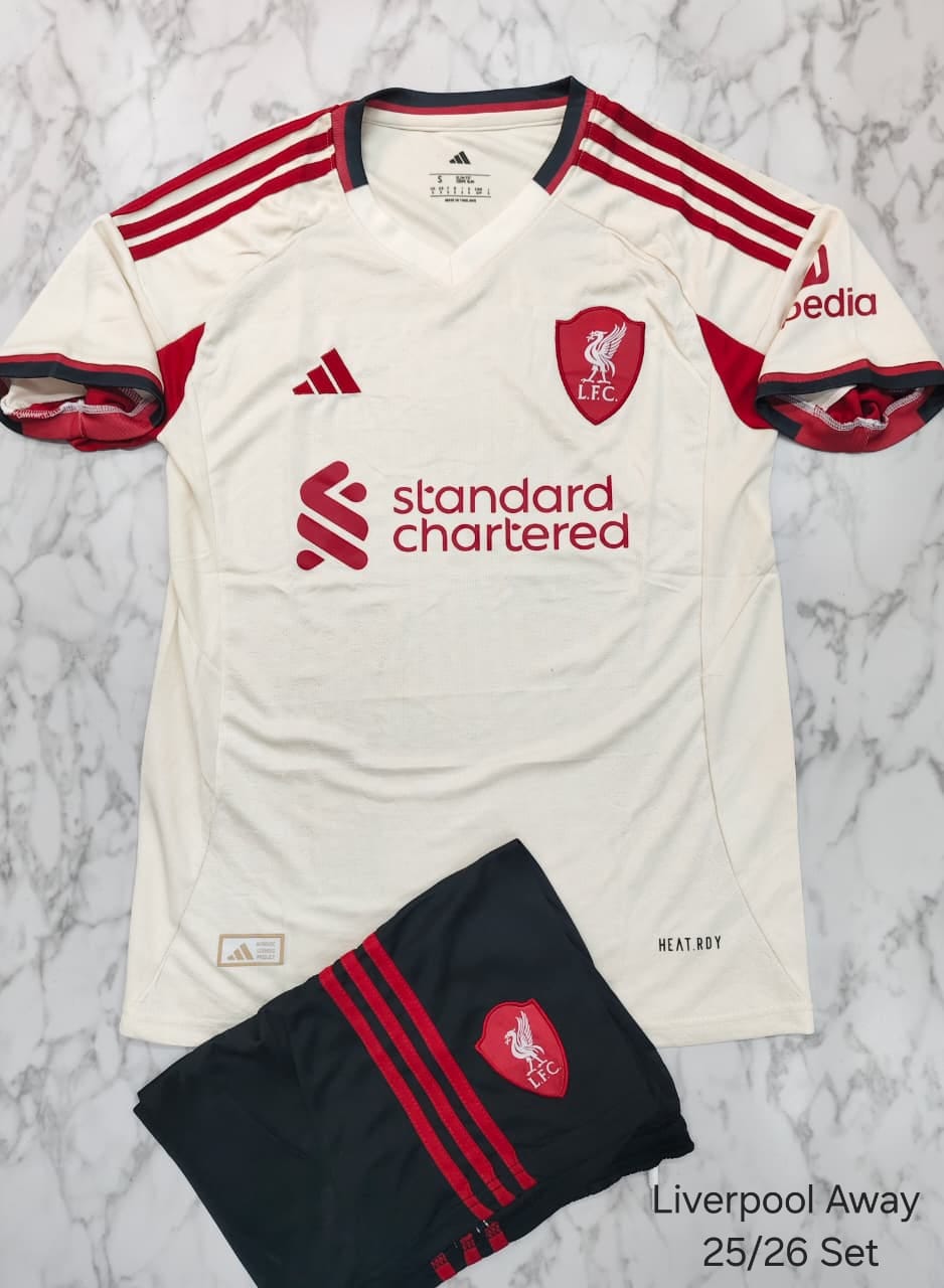 (LARGE) LIVERPOOL AWAY WITH SHORTS