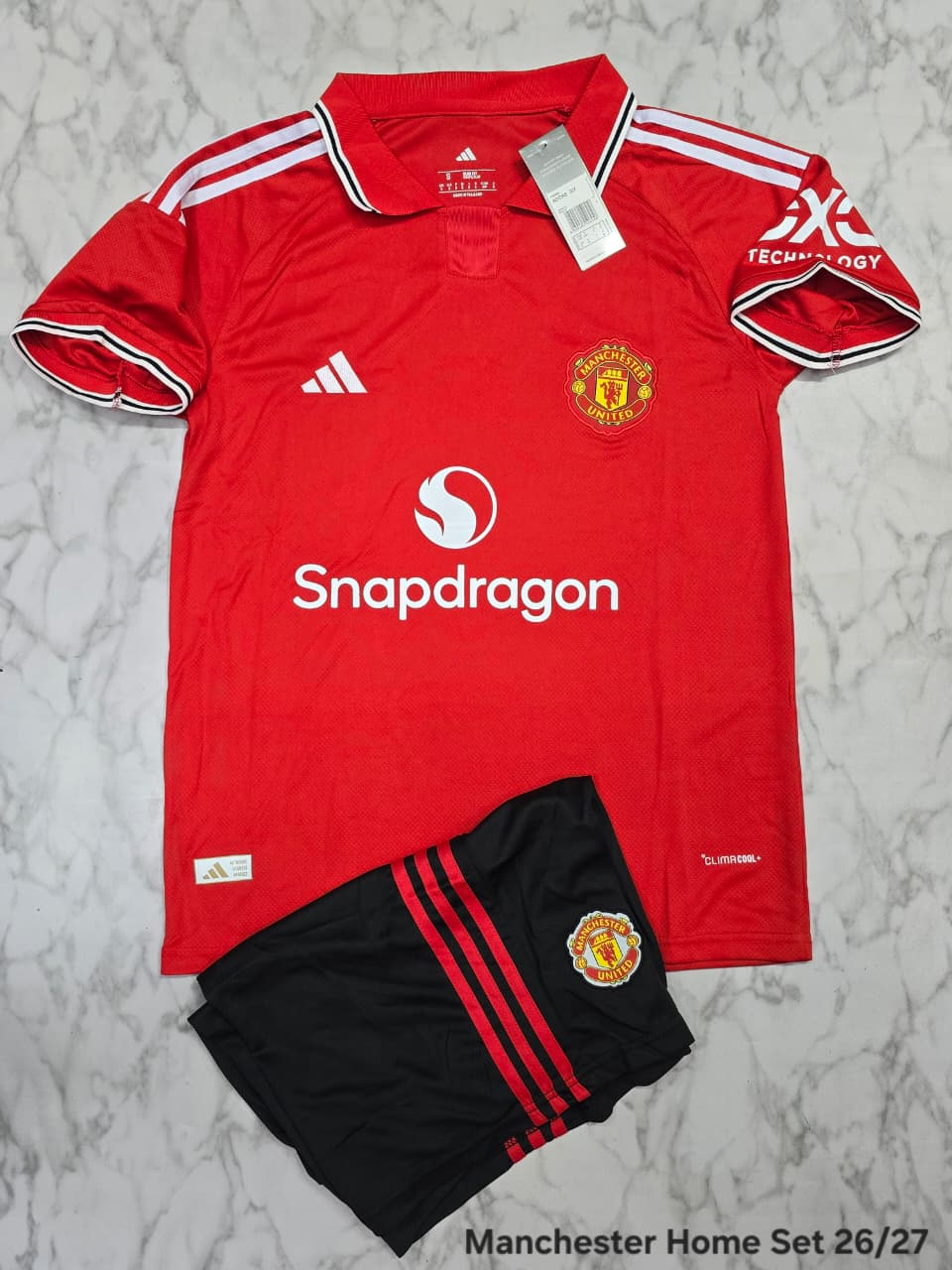 MANCHESTER UNITED HOME 26/27 WITH SHORTS