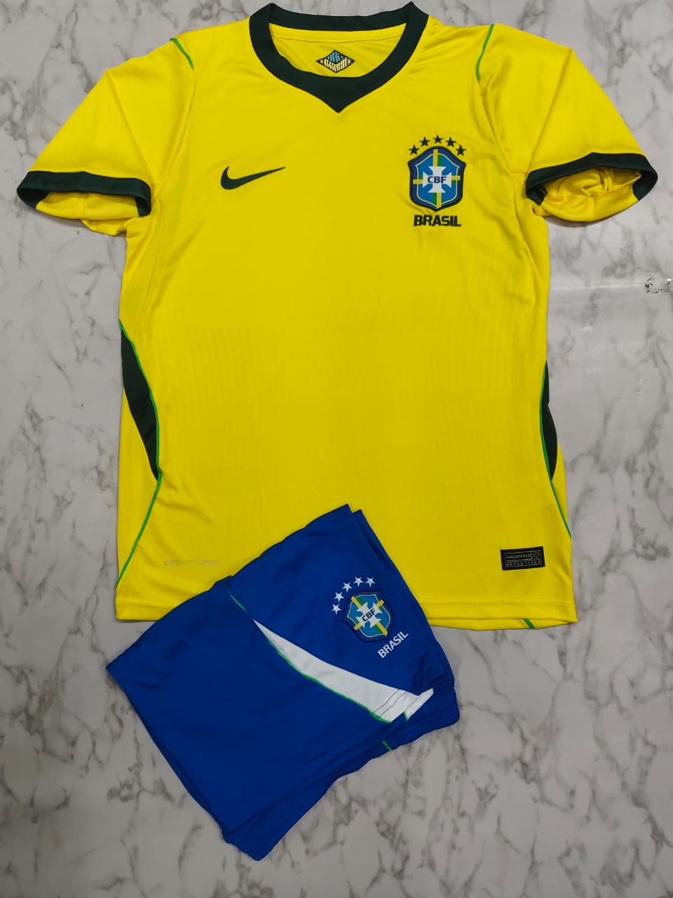 (XL) BRAZIL HOME WITH SHORTS