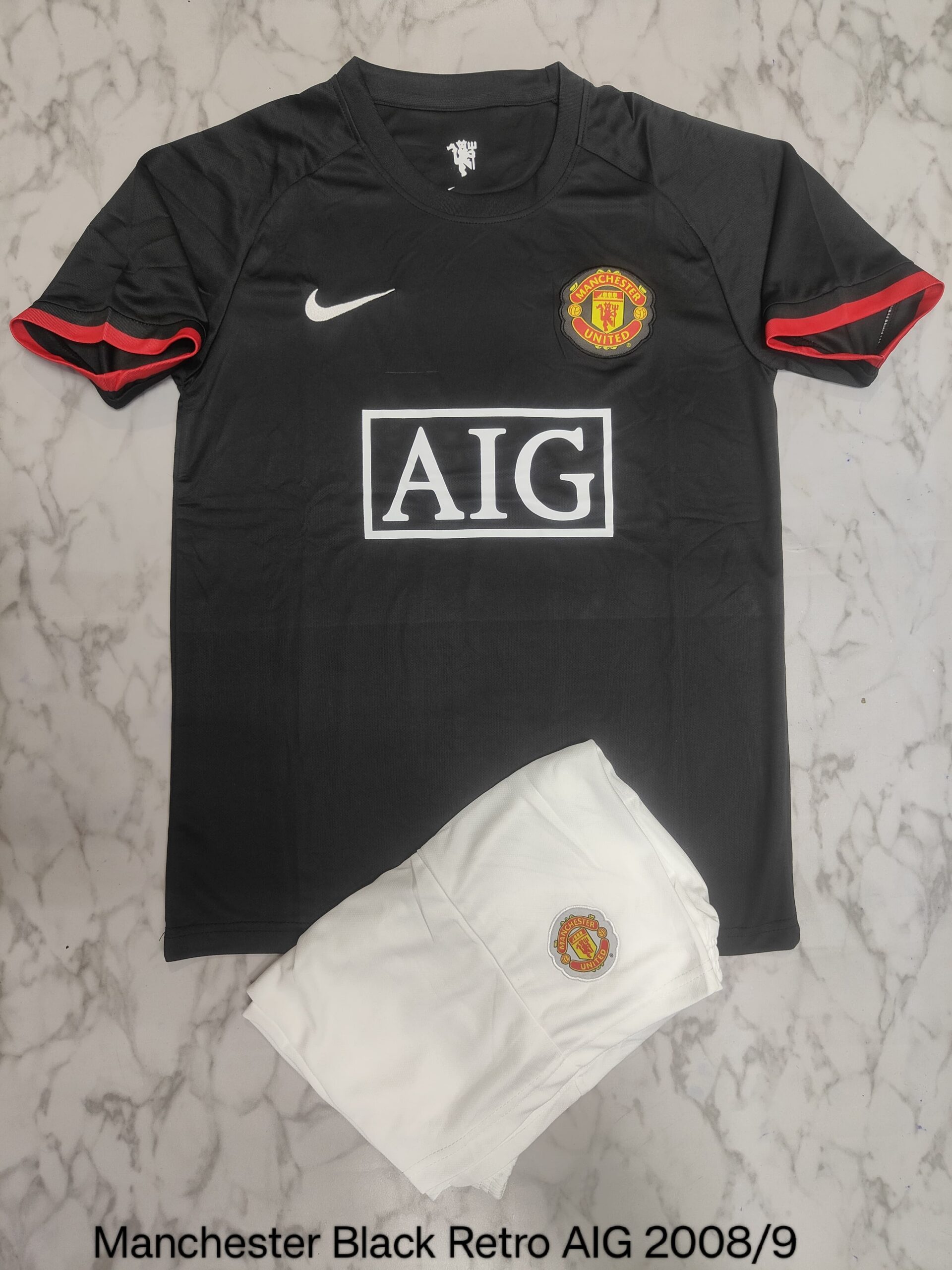(MEDIUM) MANCHESTER UNITED 2008 AWAY WITH SHORTS